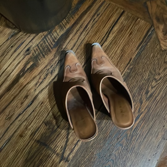 Nine West slip on western mule - Picture 2 of 4